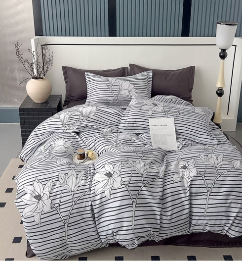 Florida Winkle Premium Quality Imported King Size Elastic Fitted Bedsheet with Coordinated Pillow Covers