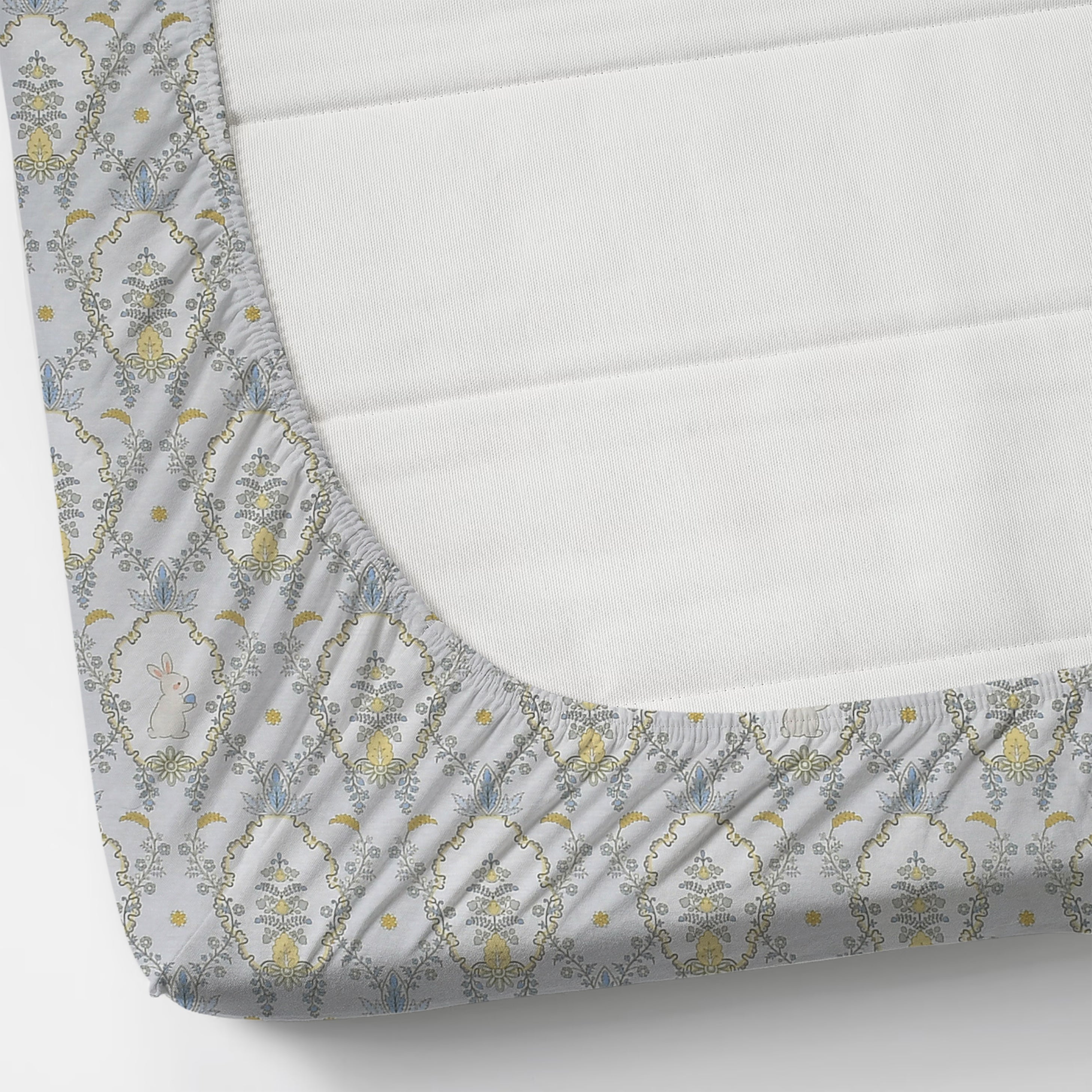 Vision Fitted Bedsheet with 2 King Size Pillow Cover for Double Bed