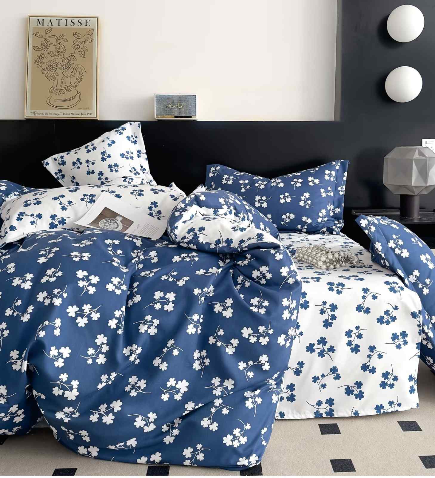 Florida Winkle Premium Quality Imported King Size Elastic Fitted Bedsheet with Coordinated Pillow Covers